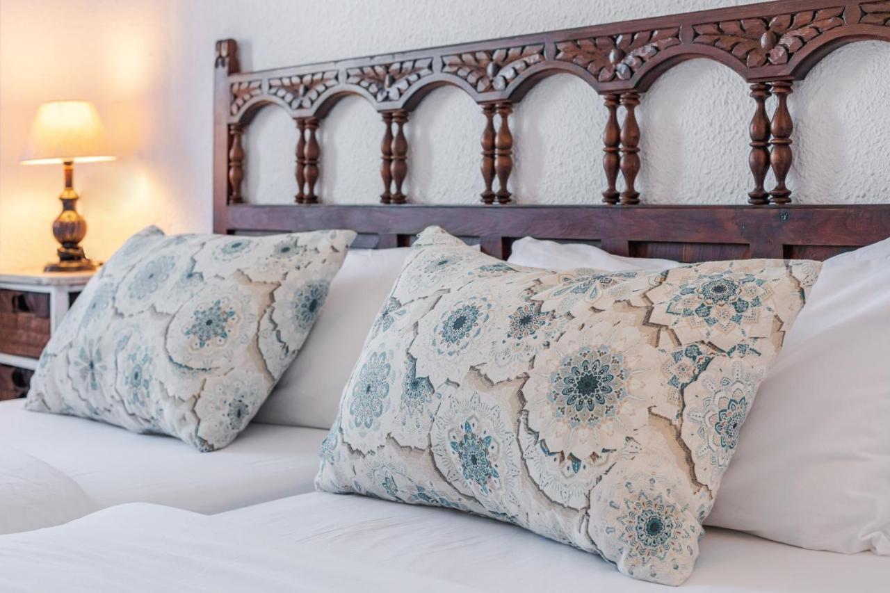 Hostal El Perello, Valencia ภายนอก รูปภาพ
